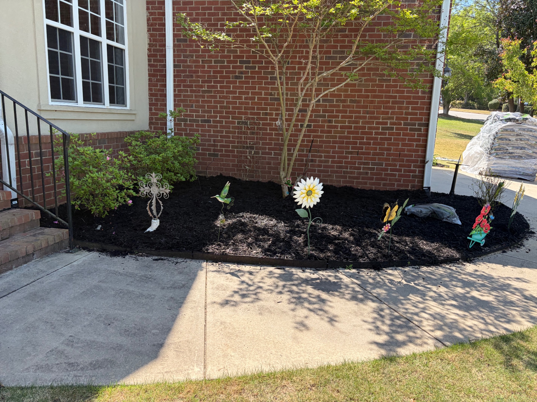 Mulch installation by RC Landscaping — job 7